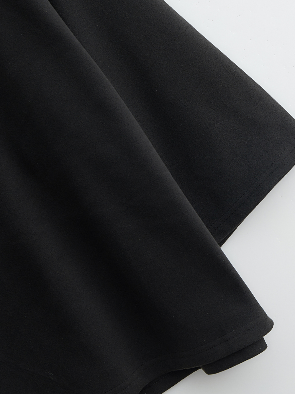 Rare Blaq Neck Logo Box T-Shirt