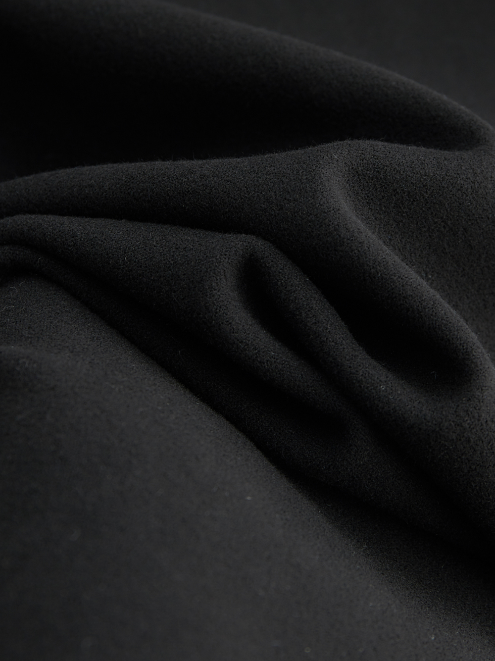 Rare Blaq Neck Logo Box T-Shirt