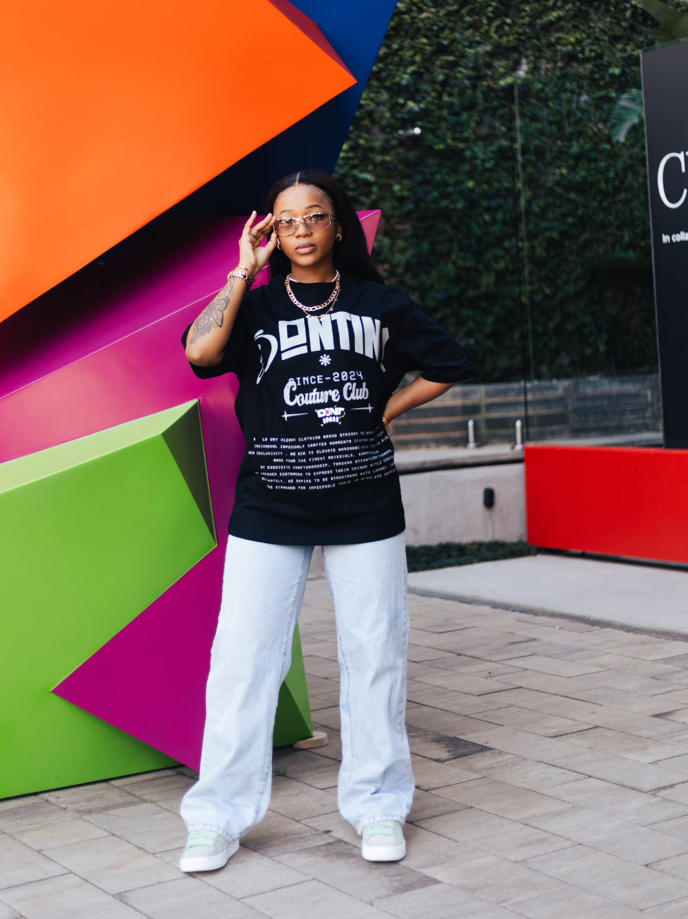 Dontinii Club Black Oversized T-Shirt